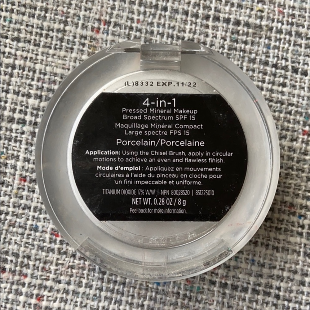 Powder Foundation - Picture 2 of 4